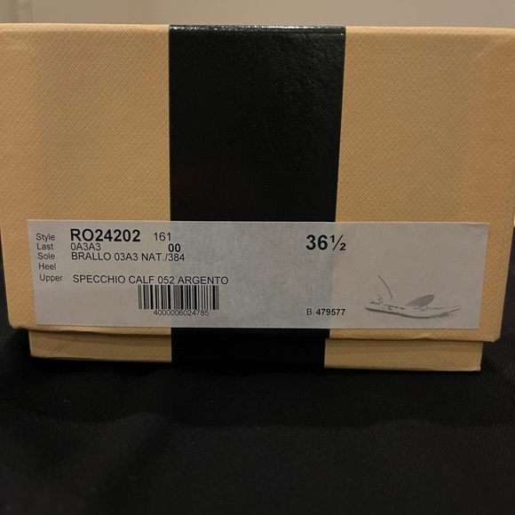 Rochas Metallic Silver Sandals - Picture 4 of 4